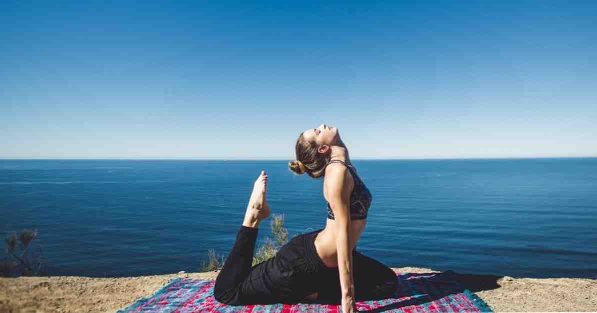 6 jóga pozícií na ukončenie bolesti chrbta