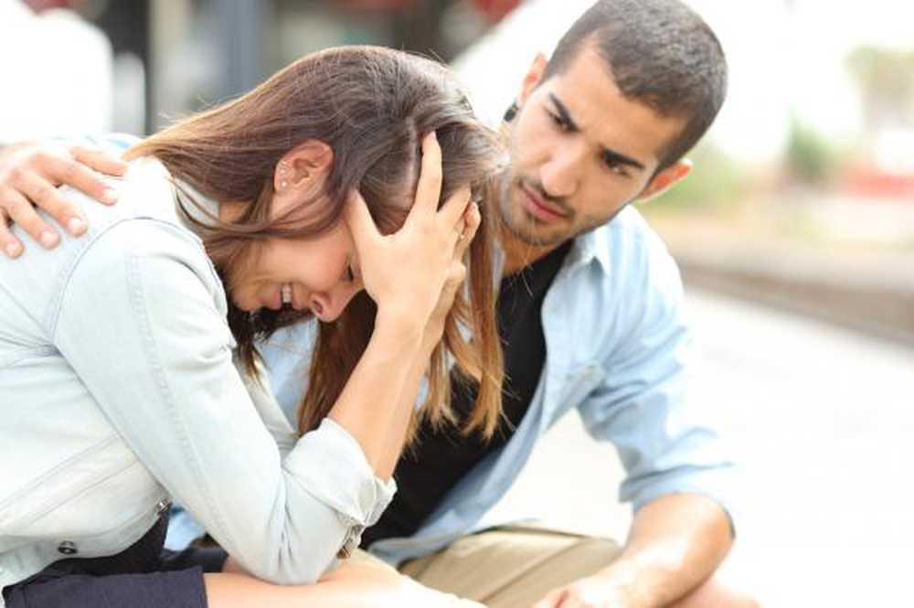 Hvordan vite om partneren din gjør deg følelsesmessig utpressing