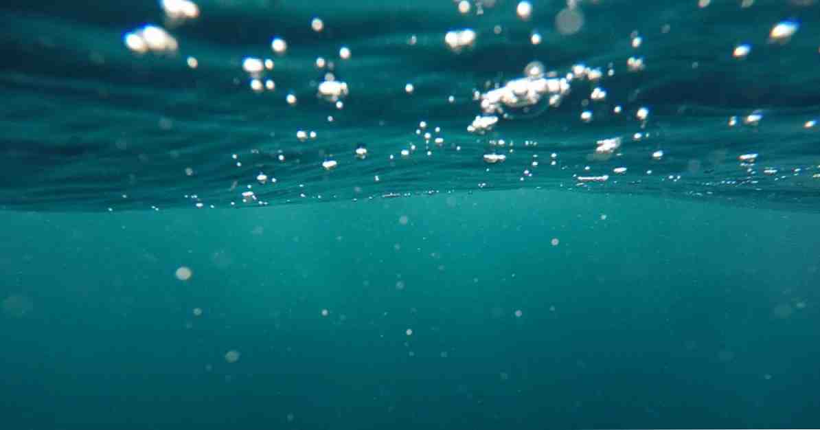 Les 15 propriétés physiques et chimiques de l'eau / Divers