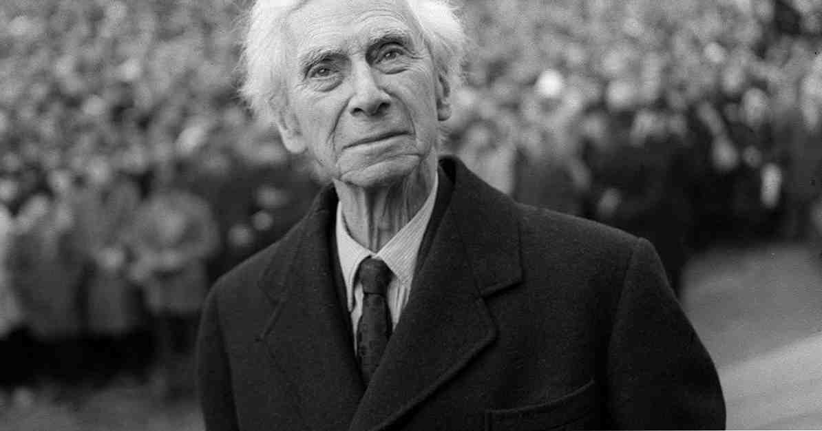 45 kalimat terbaik Bertrand Russell, ahli falsafah British / Frasa dan pantulan