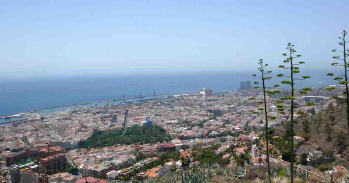 นักจิตวิทยาที่ดีที่สุด 10 คนใน Santa Cruz de Tenerife