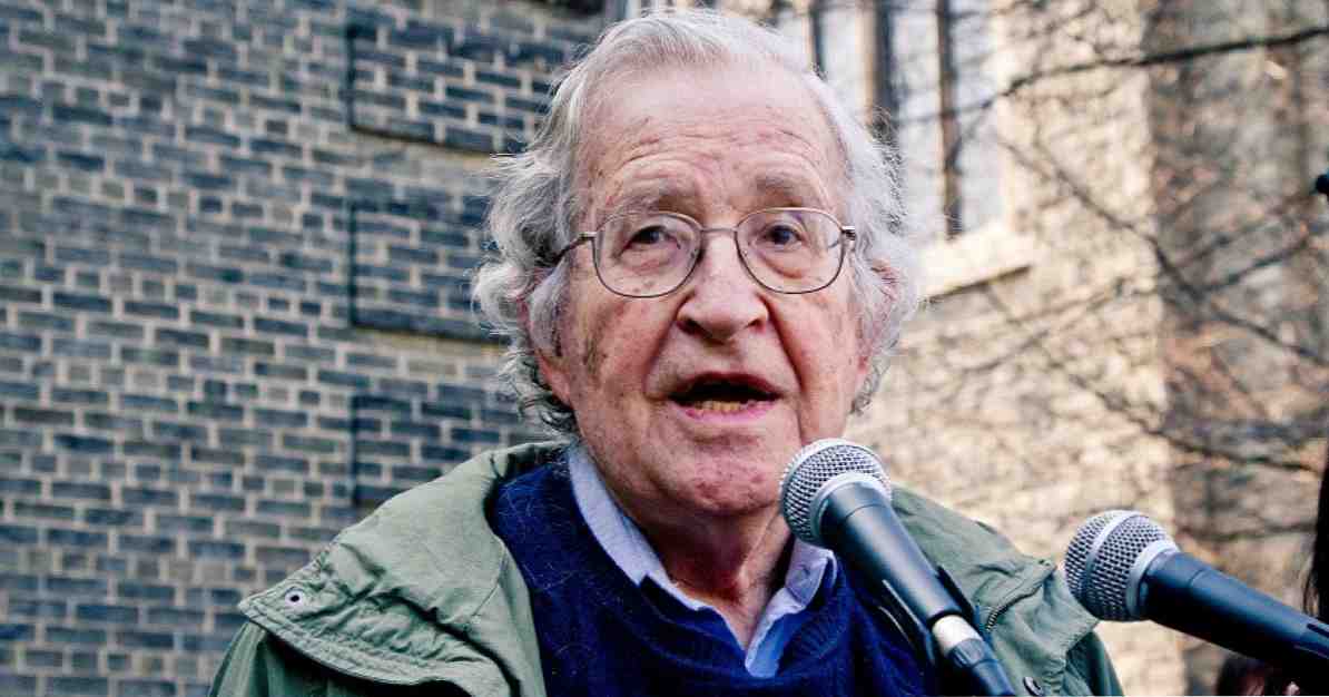 Noam Chomsky biografia di un linguista anti-sistema