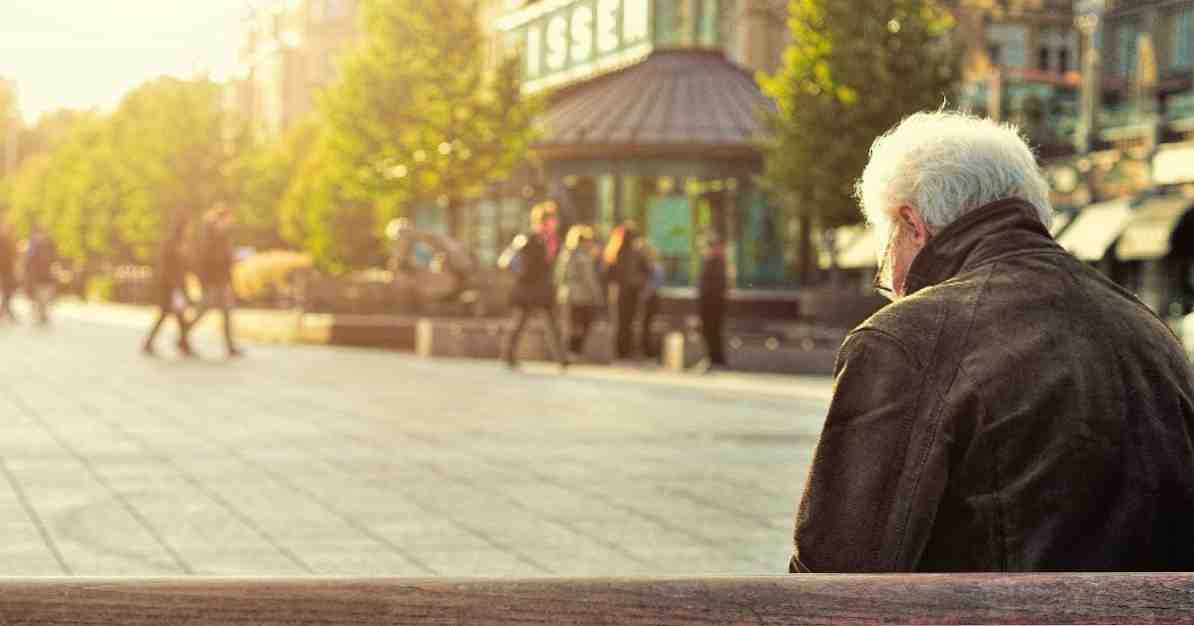 Wat is sociale veroudering? 4 verdedigingsmechanismen gebruikt door ouderen / psychologie