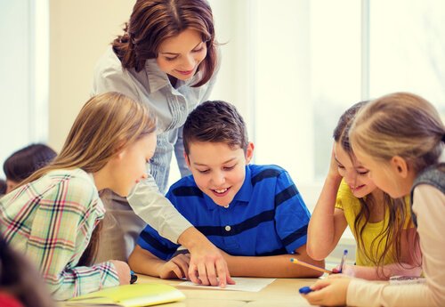 De 'klaspuzzel' of de terugkeer naar de school van integratie / psychologie