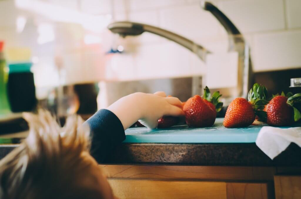 Evitar a obesidade infantil é garantir a saúde de nossos filhos / Psicologia