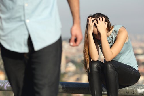 10 Arten von gewalttätigen Emotionen / Beziehungen