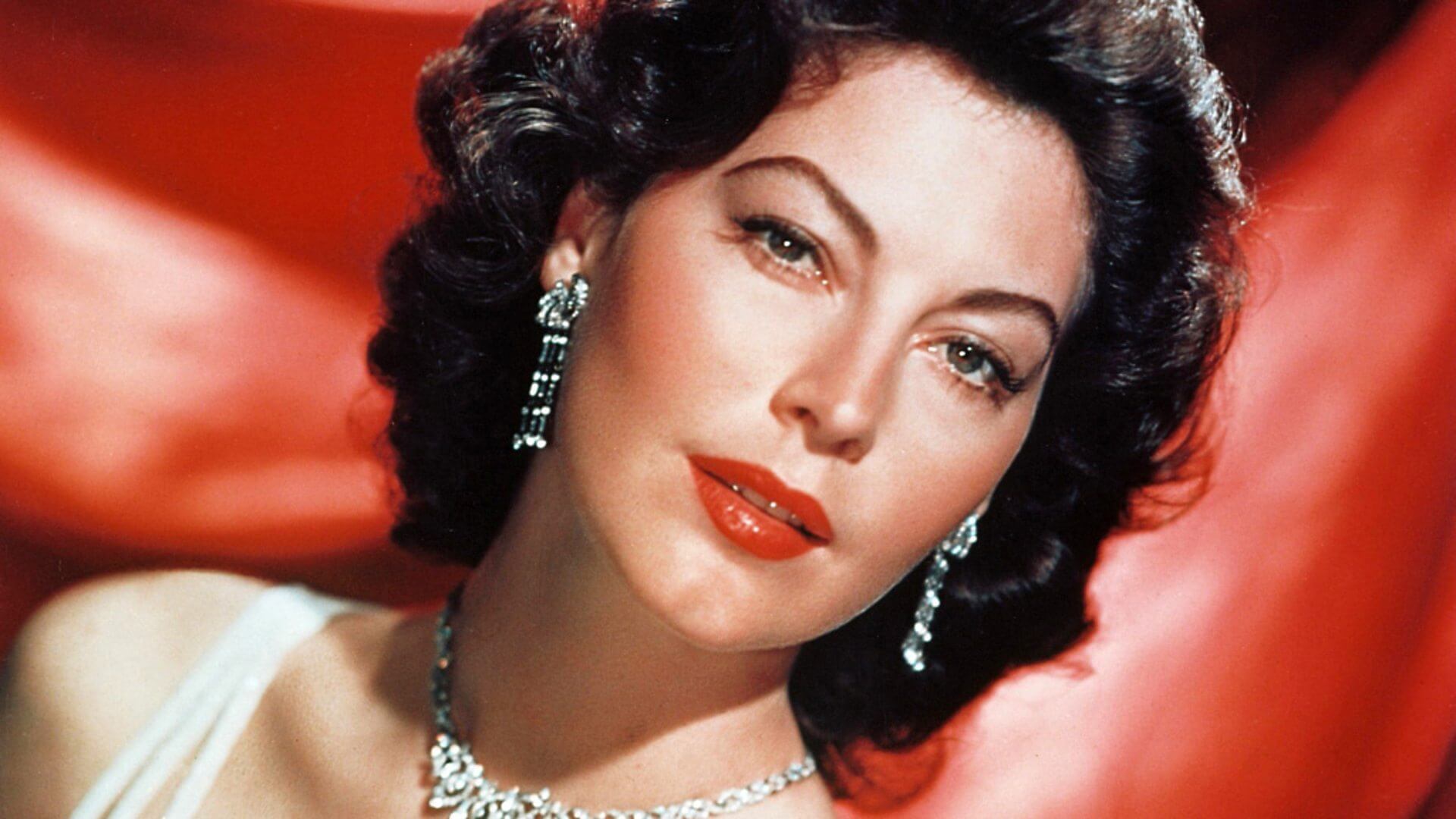 6 משפטים של Ava Gardner שיגרום לך לחשוב / רווחה