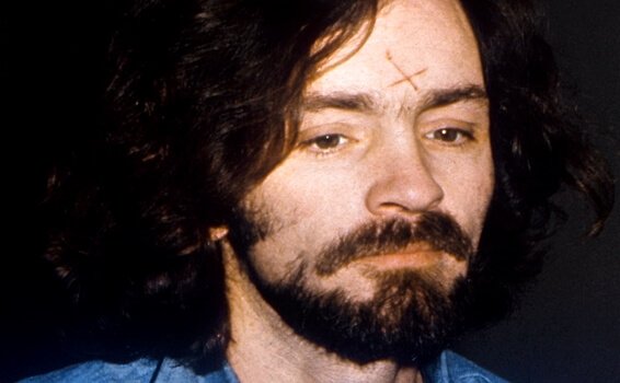 Charles Manson sau de ce din cultul răului / psihologie