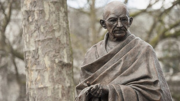 7 социальных грехов по Ганди / благосостояние