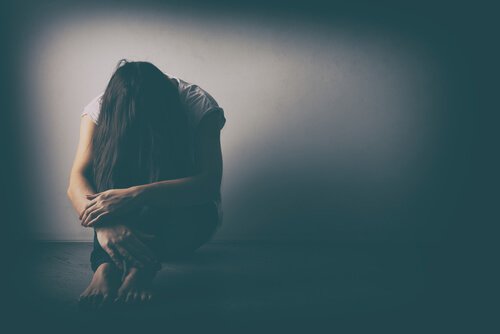 자살 위험 요소 및 보호 요소 / 심리학