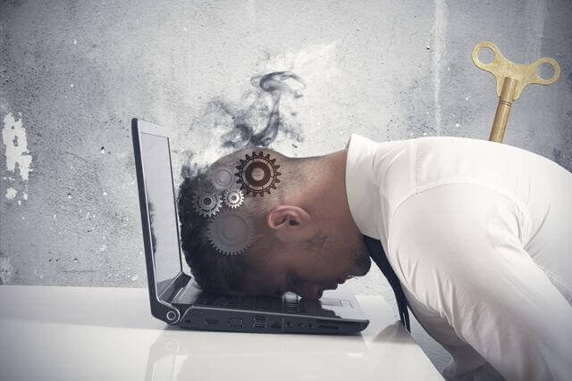 Burnout syndromet av brenning på jobben