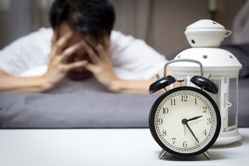 Cara mengatasi insomnia berkat terapi perilaku kognitif / Psikologi