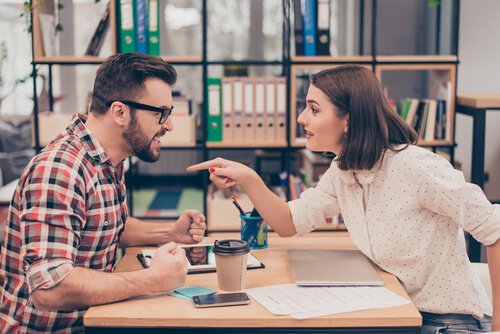 Het paradigma van excitatieoverdracht / psychologie